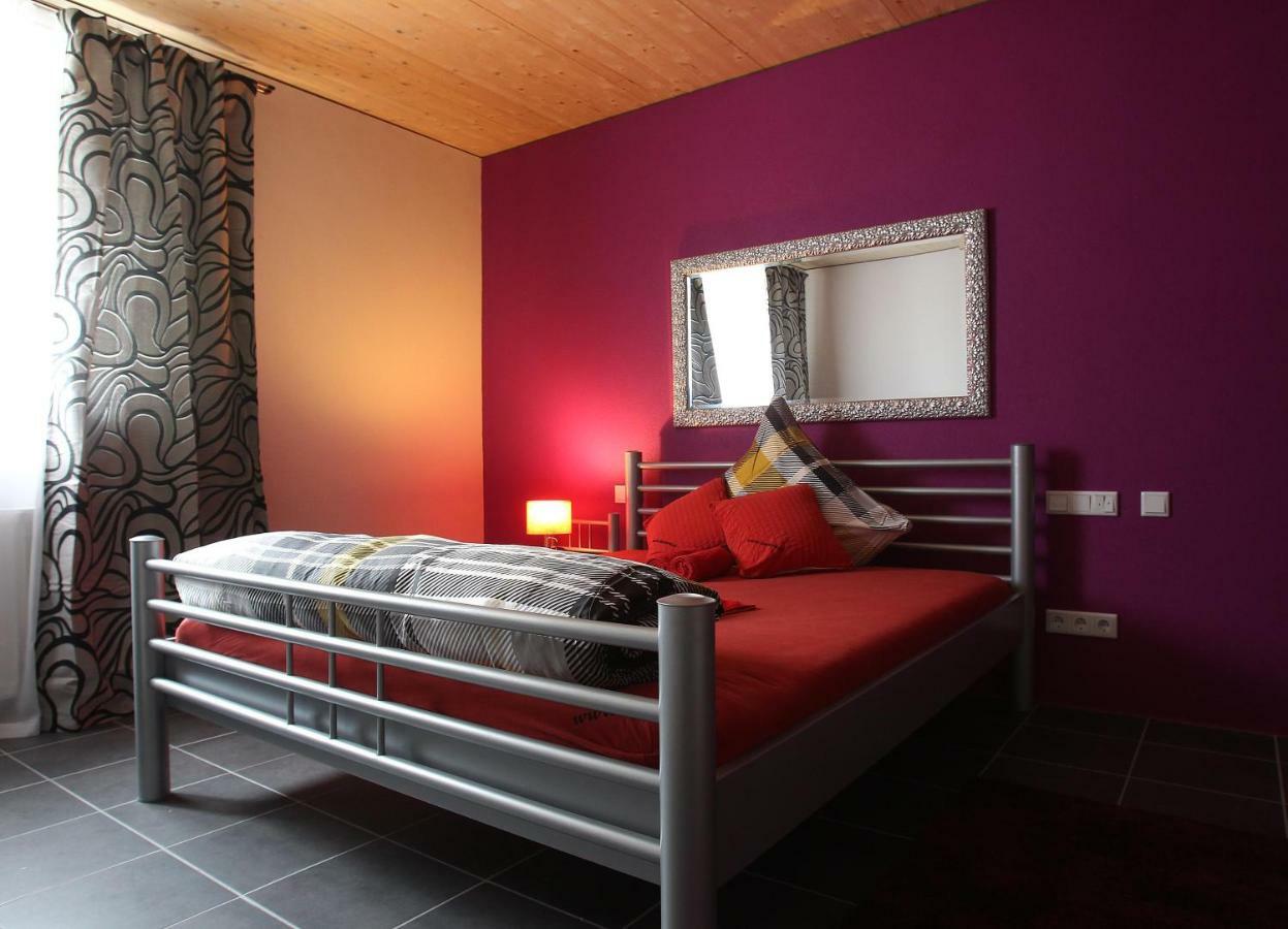 Lustra Stundenhotel - Adults Only Landshut Extérieur photo