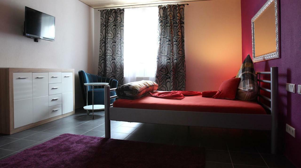 Lustra Stundenhotel - Adults Only Landshut Extérieur photo